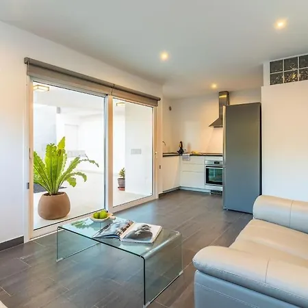 Calero Sails By Buenavilla Puerto Calero