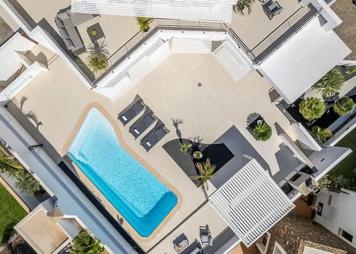 Calero Sails By Buenavilla *