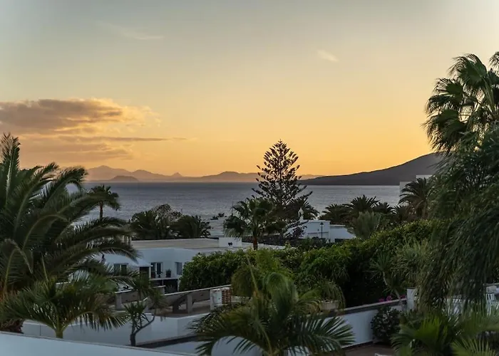 Calero Sails By Buenavilla * Puerto Calero